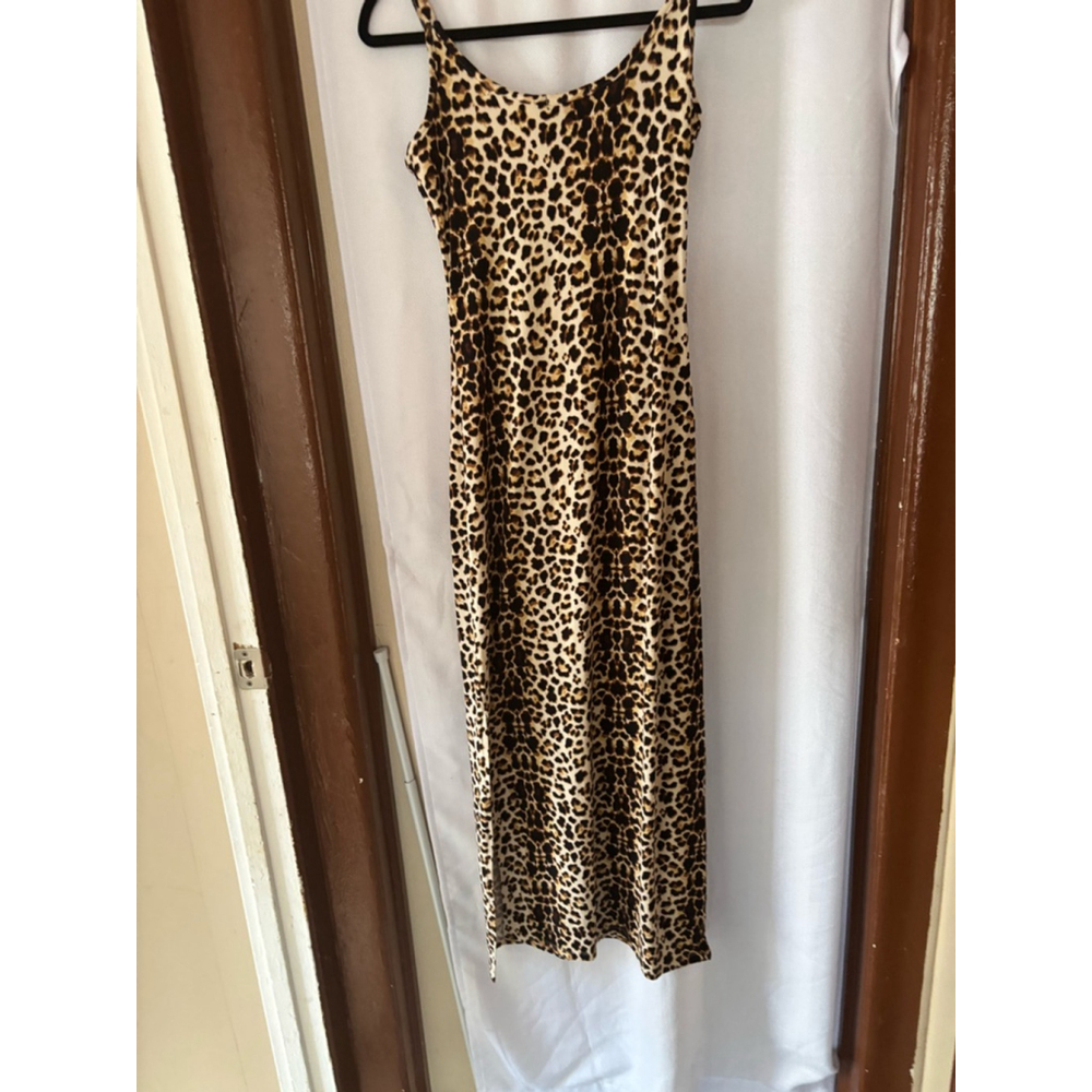 Women's Absolutely love it!! Dress Size M Brown - Picture 2 of 3